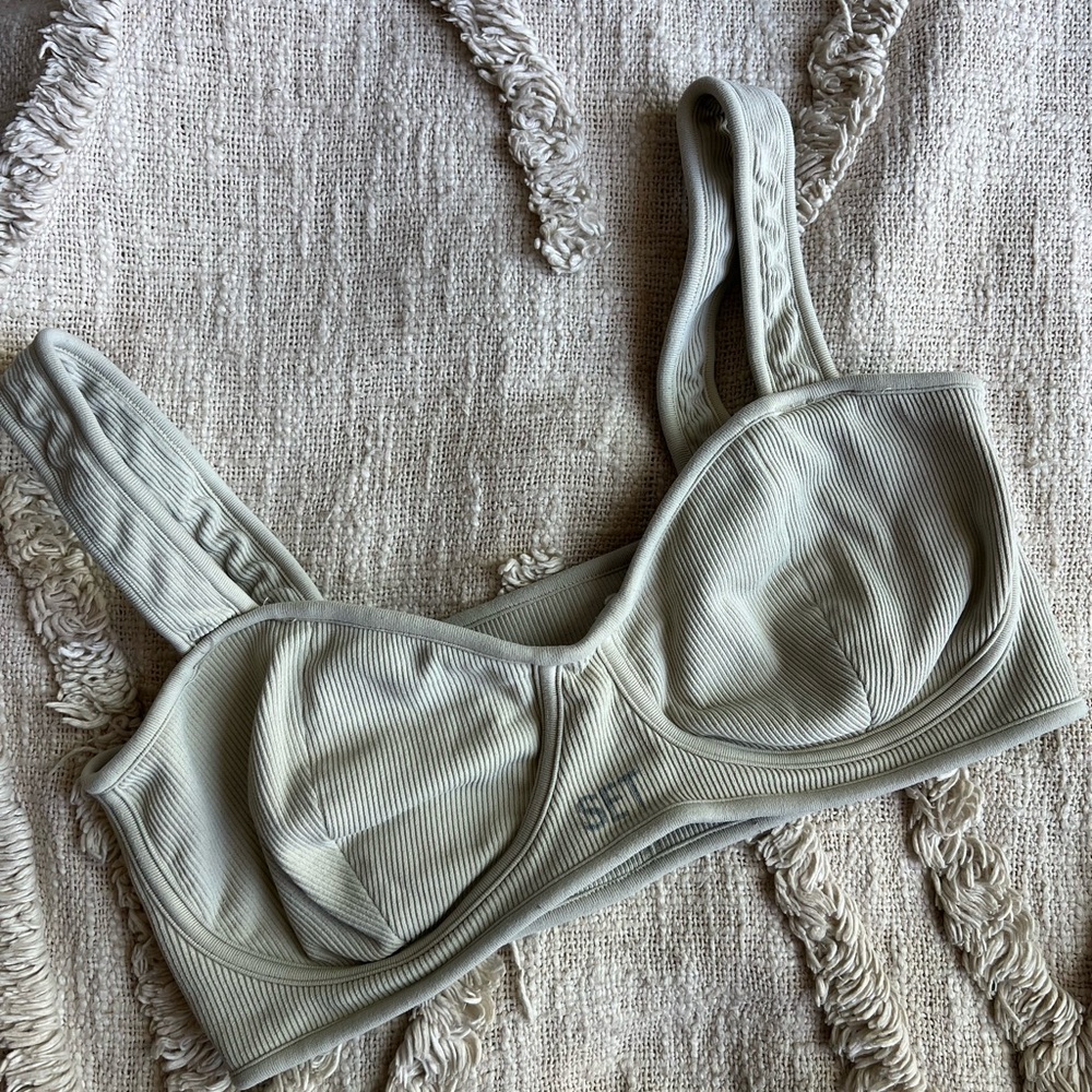 SET Active Sage Green Ribbed Underwire Bra